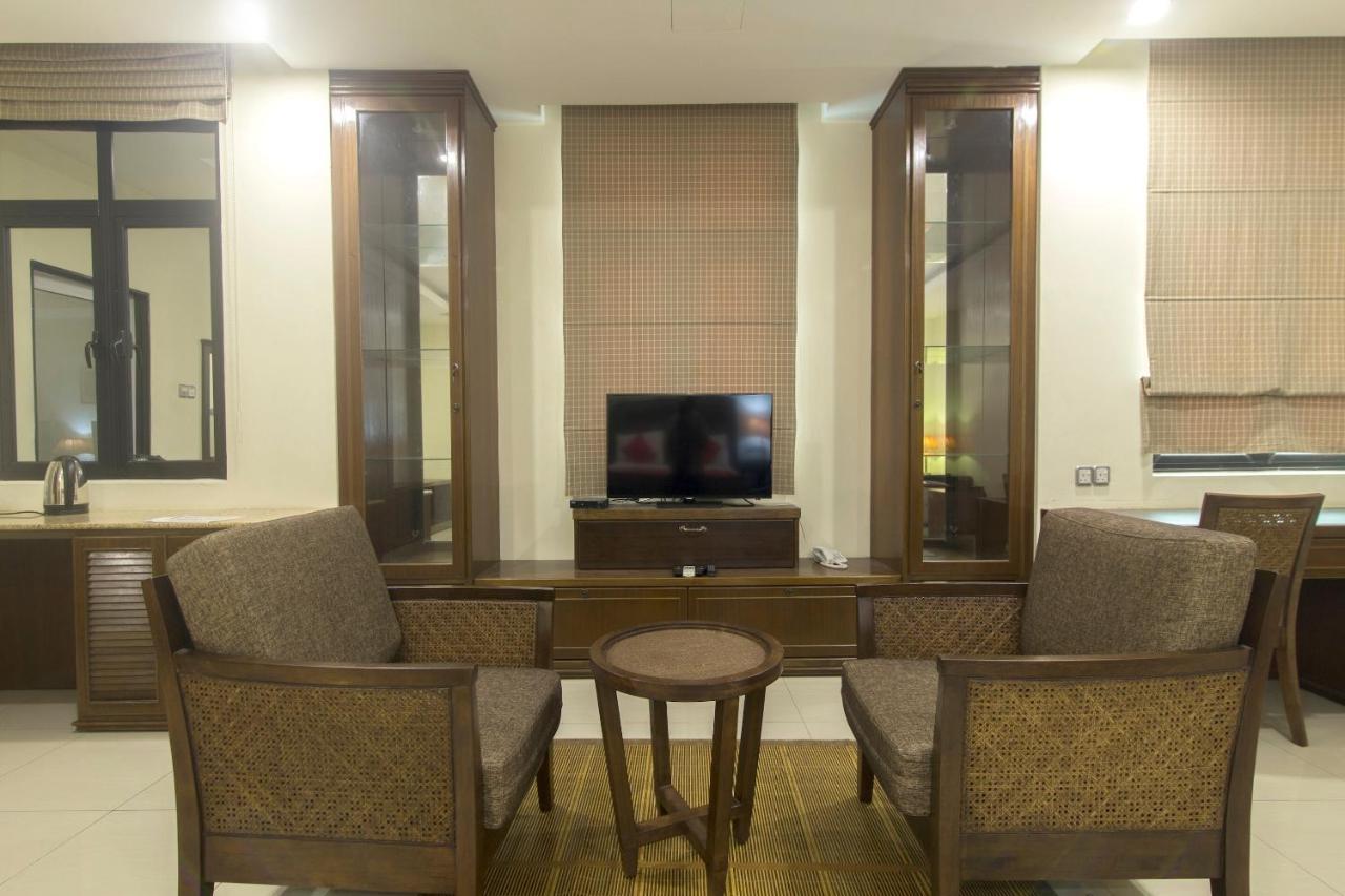 Capital O 90653 Maxwell Inn Boutique Hotel Taiping Dış mekan fotoğraf